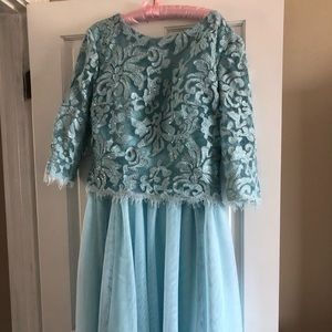 Women’s formal dress